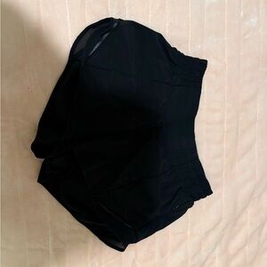 Lululemon 4” Hotty Hot Shorts